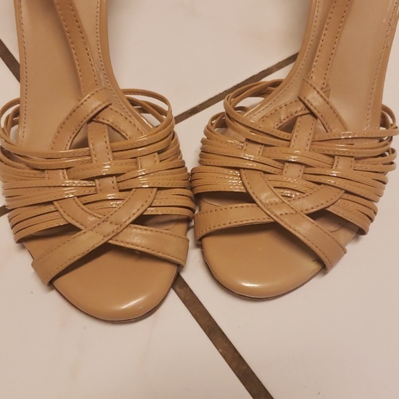 Antonio Melani Tan Heels - Picture 6 of 7